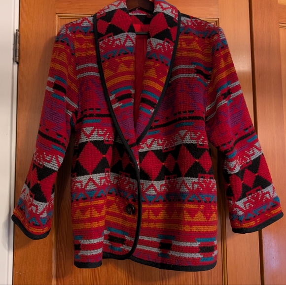 Colorful Aztec print Jacket - Picture 2 of 4